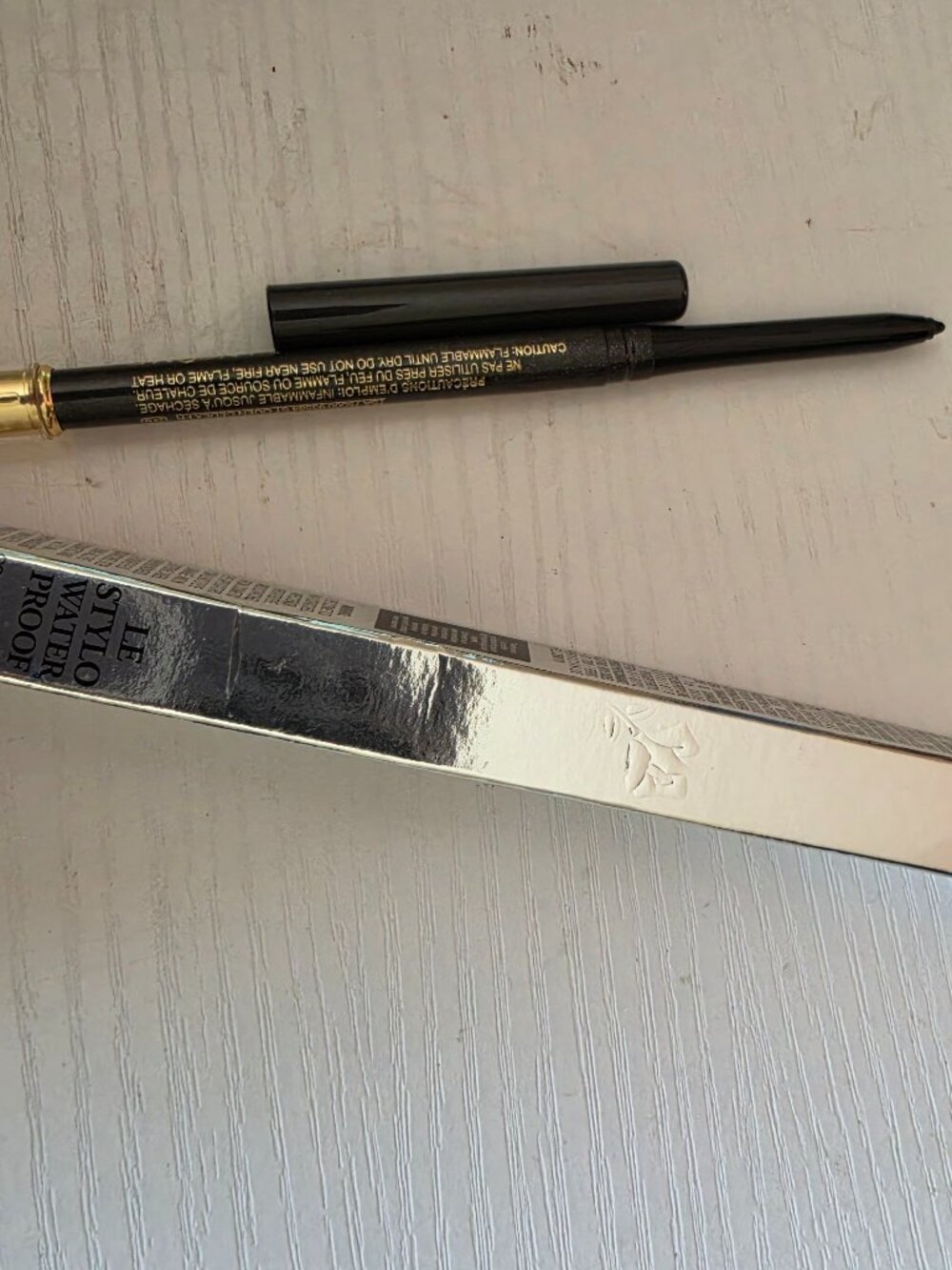 LANCOME LE STYLO WATERPROOF LONG-LASTING EYELINER PENCIL-01 NOIR ONYX